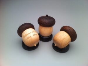 Acorn Keepsake